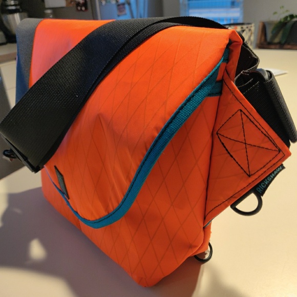 Custom Rickshaw Bag - Picture 2 of 4